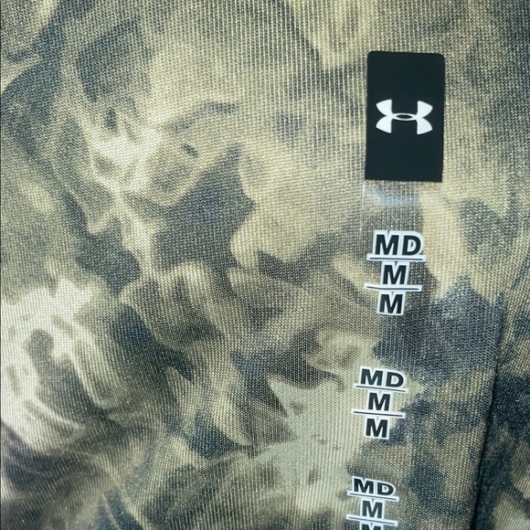Under Armour Green and Black Patterned Shirt - Picture 4 of 5